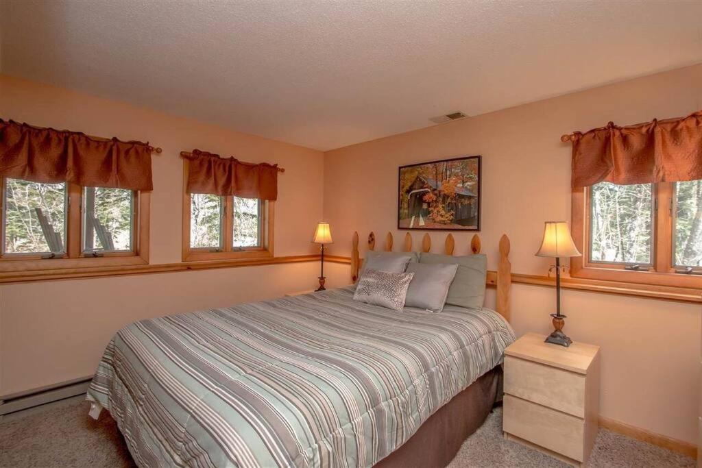 Relaxing Riverside Retreat - StoryLand, Attitash, North Conway Appartement Bartlett Buitenkant foto